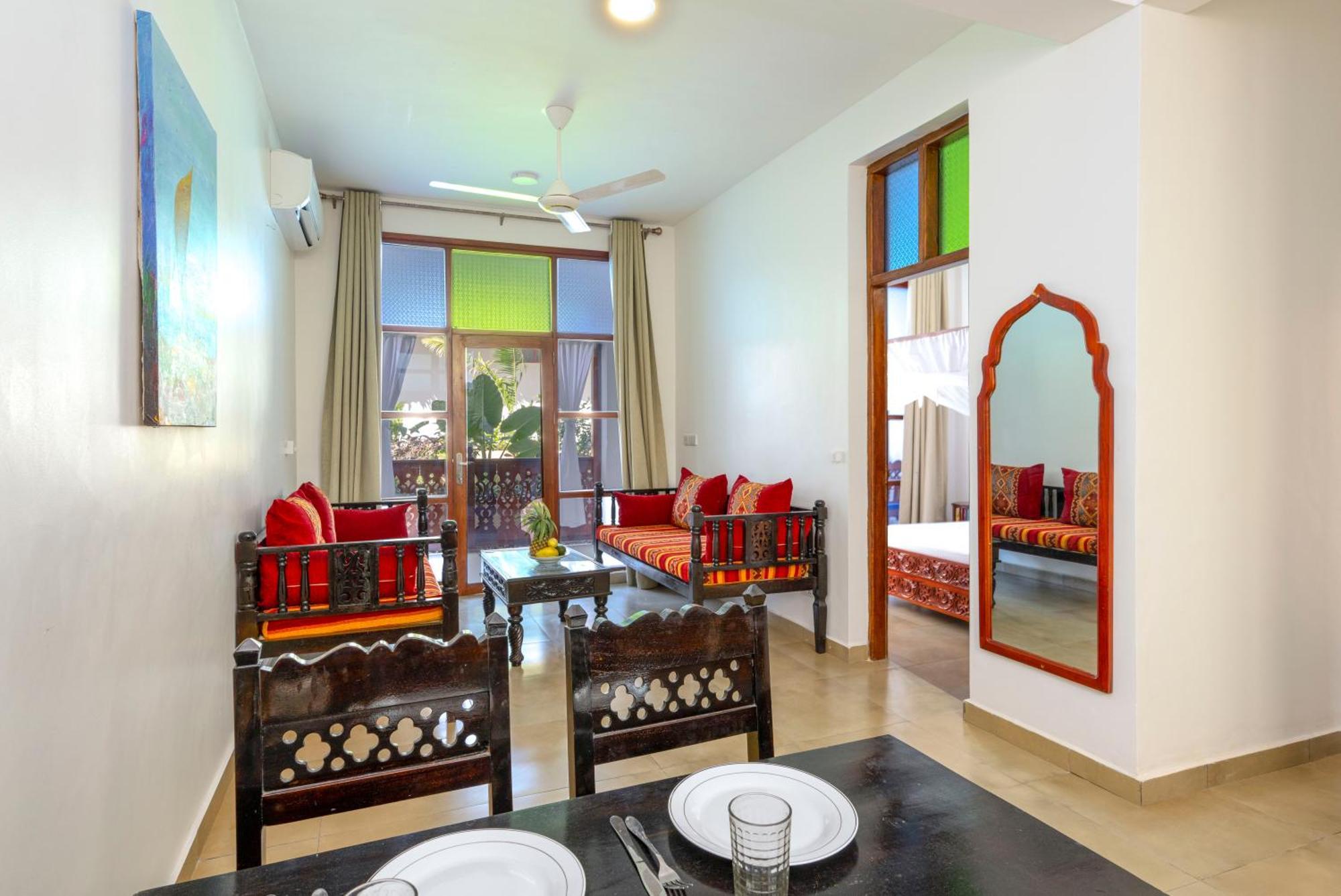 Tasneem Islamic Luxury Suites Jambiani  Buitenkant foto